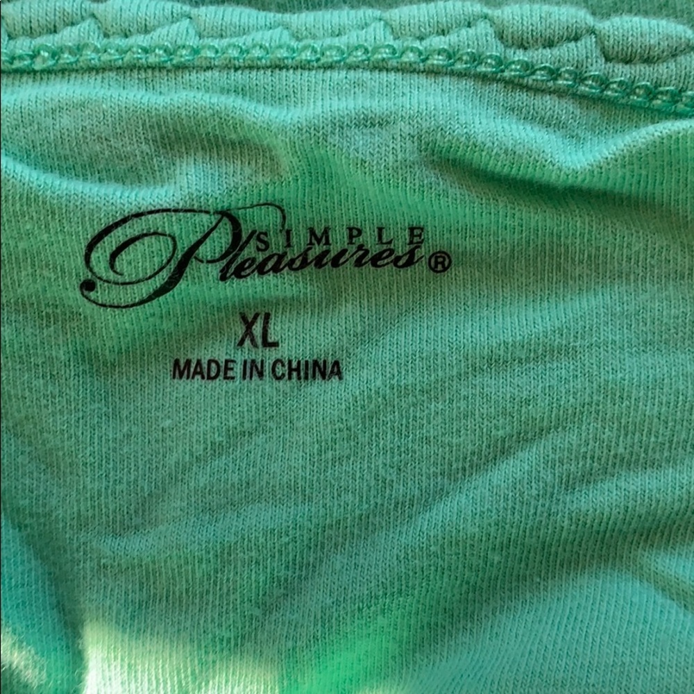 Tank top - Picture 3 of 3